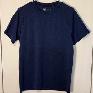 NWT VRST Men’s Short Sleeve Circuit Seamless Space Dye Blue Top Size S Workout